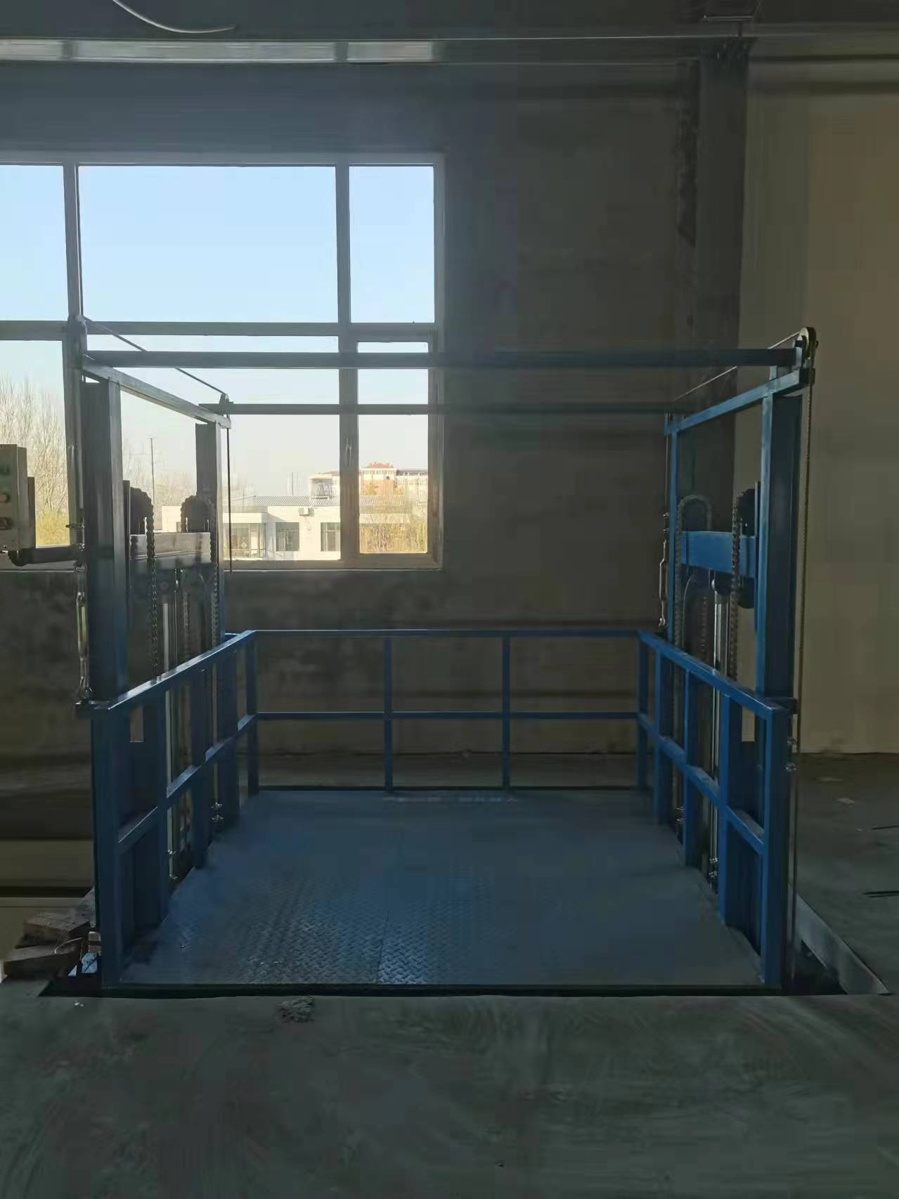 定制型導軌升降平臺